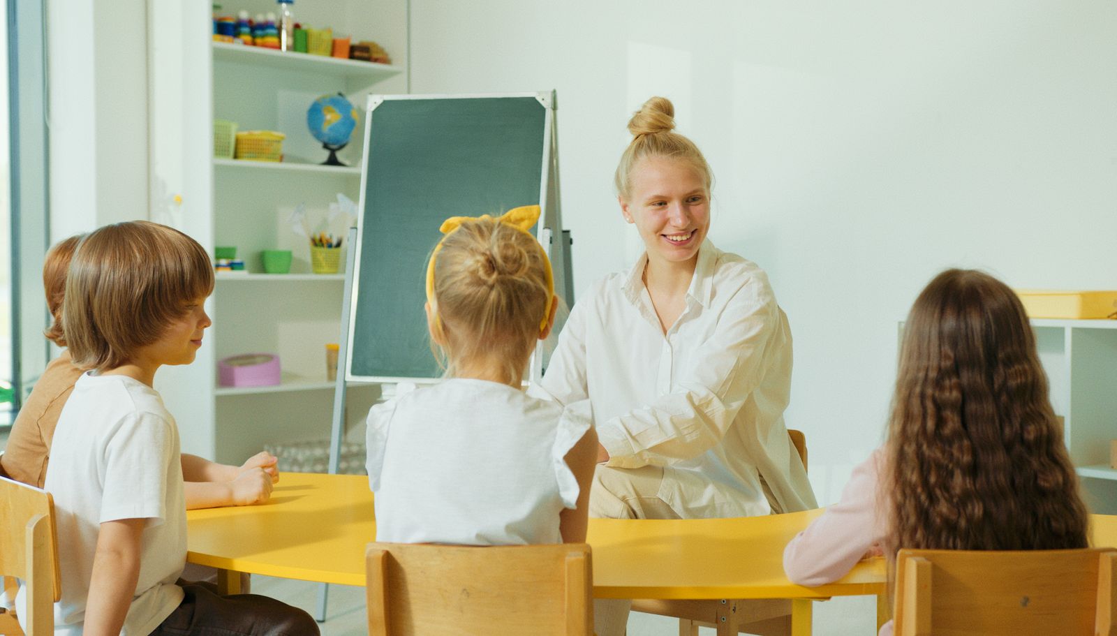 Niños de educación infantil en el aula
