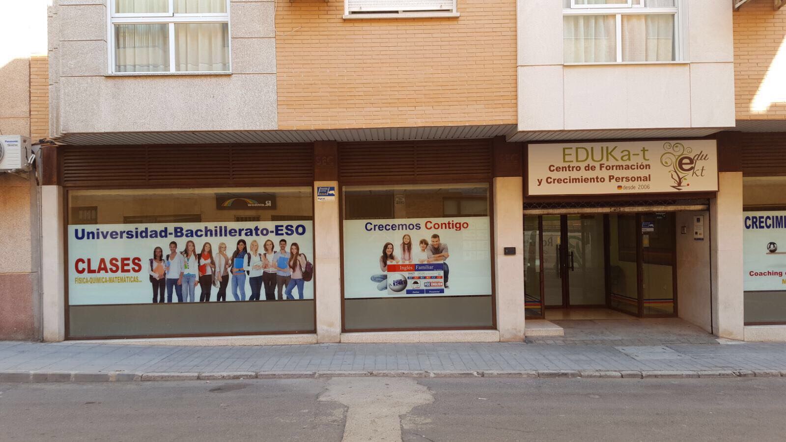 Fachada real de EDUKa-t Formación en Calle de la Zarza 4, Ciudad Real
